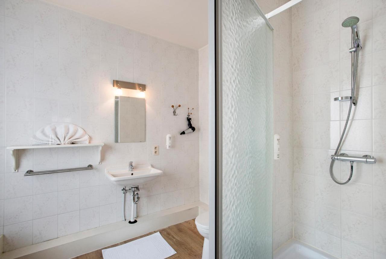 Cathedral Hotel 3*